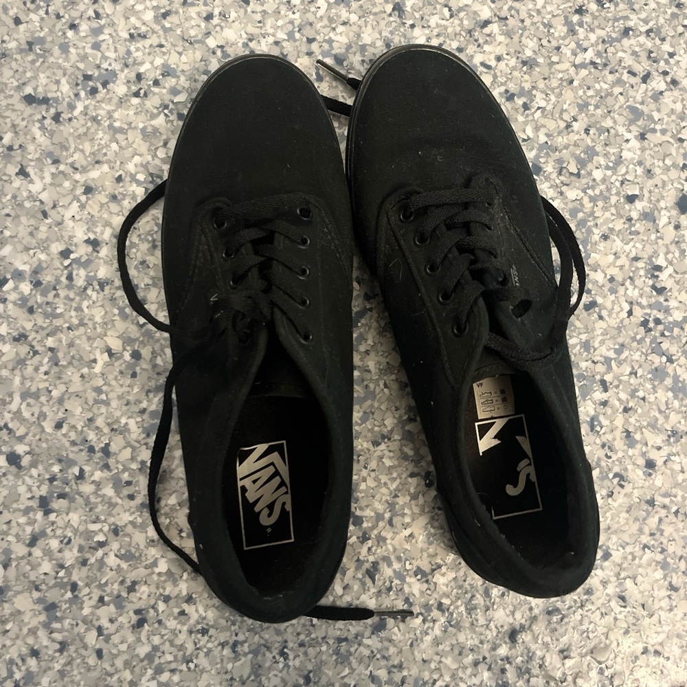 Vans Women’s Black Sneakers